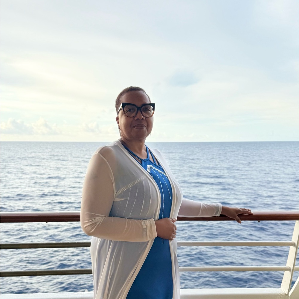 Meet your Posher, Pam